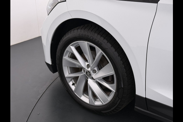 Škoda ENYAQ iV 60 SOH 93% Adap.Cruise Stuur+Stoelverwarming 3-Zone Ecc Camera Apple Carplay Android Auto Navi Pdc Lmv 20" DAB P-Assist Isofix Keyless-Go Verkeersbord detectie File Assist 1e Eigenaar Dealeronderhouden Origineel Nederlandse Auto