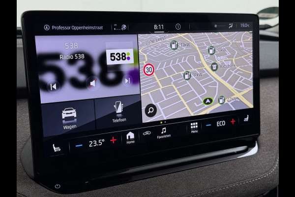 Škoda ENYAQ iV 60 First Edition Adap.Cruise Stuur+Stoelverwarming Camera 3-Zone Ecc Elek.Stoel+Memory Apple Carplay Android Auto Navi Pdc SOH 90% Keyless Advanced Matrix-Led Privacy Glas Lmv 20" DAB P-Assist Dodehoek detector Rijstrooksensor Origineel Nederlandse Auto