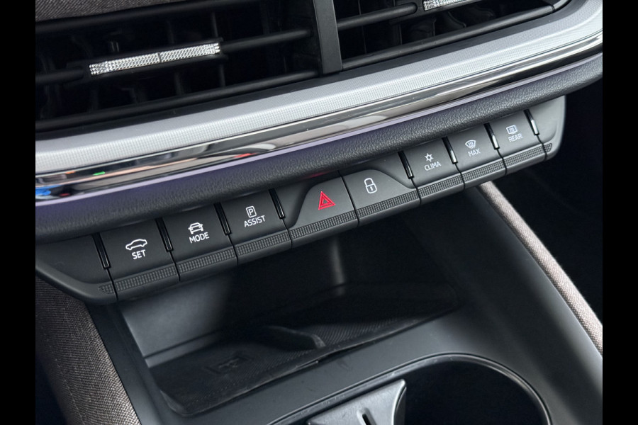 Škoda ENYAQ iV 60 First Edition Adap.Cruise Stuur+Stoelverwarming Camera 3-Zone Ecc Elek.Stoel+Memory Apple Carplay Android Auto Navi Pdc SOH 90% Keyless Advanced Matrix-Led Privacy Glas Lmv 20" DAB P-Assist Dodehoek detector Rijstrooksensor Origineel Nederlandse Auto