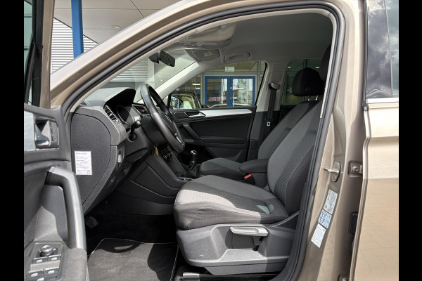 Volkswagen Tiguan 1.4 TSI Comfortline 125pk | Wegklapbare Trekhaak | Adaptive Cruise | Navi | Carplay |
