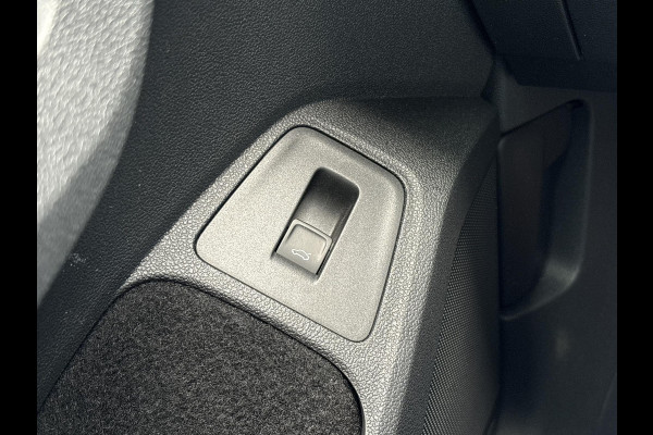 Volkswagen Tiguan 1.4 TSI Comfortline 125pk | Wegklapbare Trekhaak | Adaptive Cruise | Navi | Carplay |