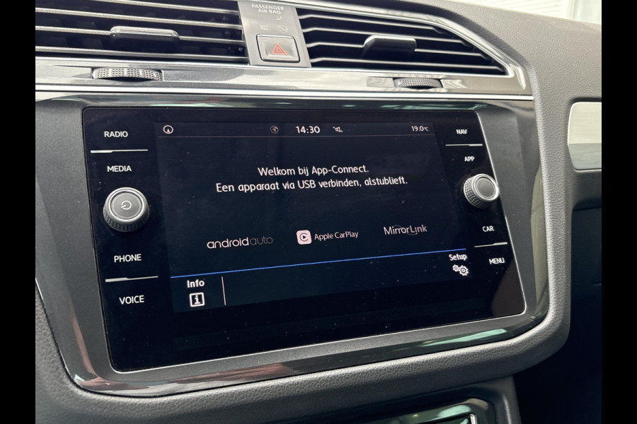 Volkswagen Tiguan 1.4 TSI Comfortline 125pk | Wegklapbare Trekhaak | Adaptive Cruise | Navi | Carplay |