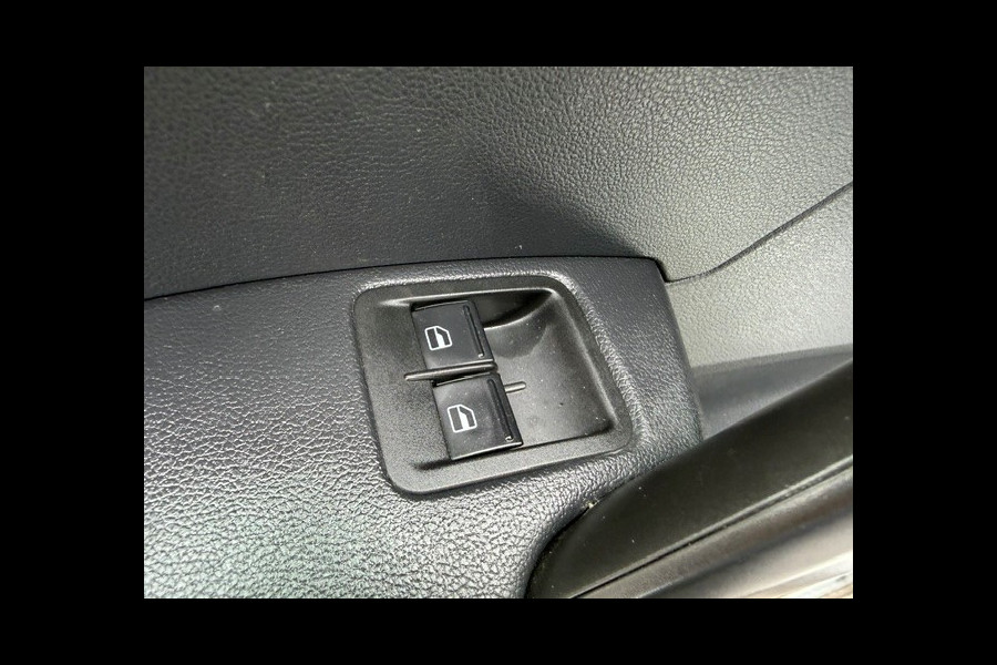 Volkswagen Caddy 1.4 TGI L2H1 EcoFuel Maxi AIRCO I MULTIMEDIA I CRUISE CONTROL I 1e EIGENAAR I COMPLETE ONDERHOUDSHISTORIE I RIJDEN OP GROEN GAS = CO2 NEUTRAAL 220-VOLT CONVERTER