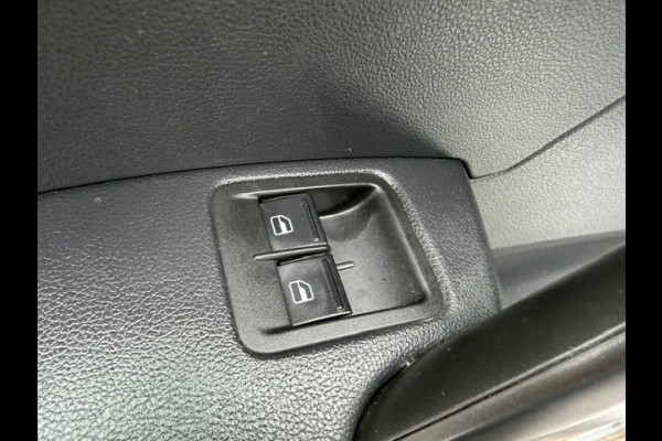 Volkswagen Caddy 1.4 TGI L2H1 EcoFuel Maxi AIRCO I MULTIMEDIA I CRUISE CONTROL I 1e EIGENAAR I COMPLETE ONDERHOUDSHISTORIE I RIJDEN OP GROEN GAS = CO2 NEUTRAAL 220-VOLT CONVERTER