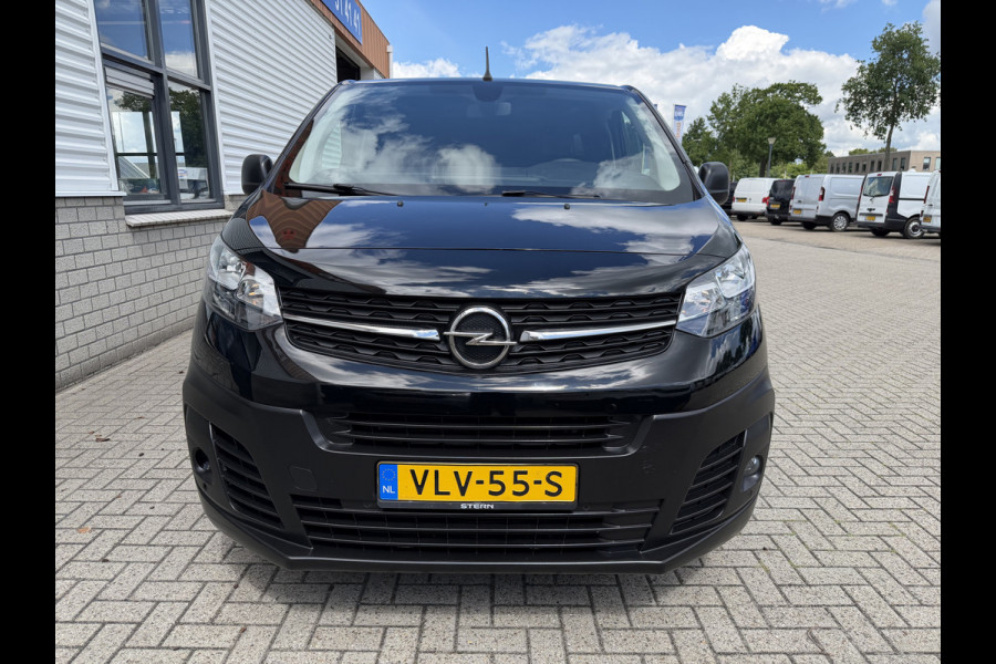 Opel Vivaro 1.5 CDTI L2H1 Selection / vaste prijs rijklaar € 18.950 ex btw / lease vanaf € 319 / dubbele schuifdeur / trekhaak / parkeersensoren voor + achter / airco / cruise / euro 6