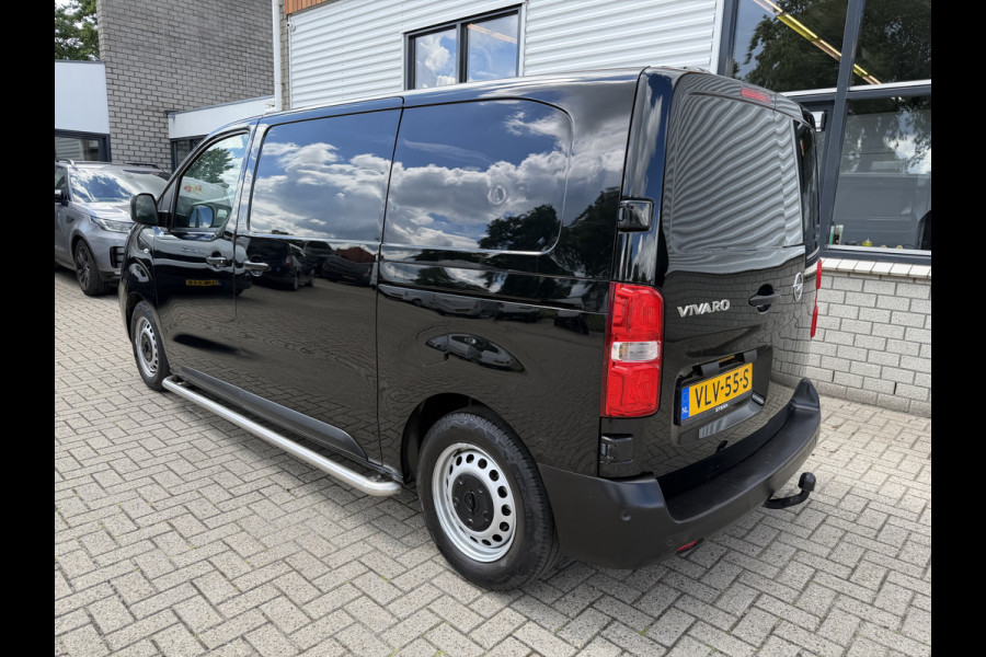 Opel Vivaro 1.5 CDTI L2H1 Selection / vaste prijs rijklaar € 18.950 ex btw / lease vanaf € 319 / dubbele schuifdeur / trekhaak / parkeersensoren voor + achter / airco / cruise / euro 6