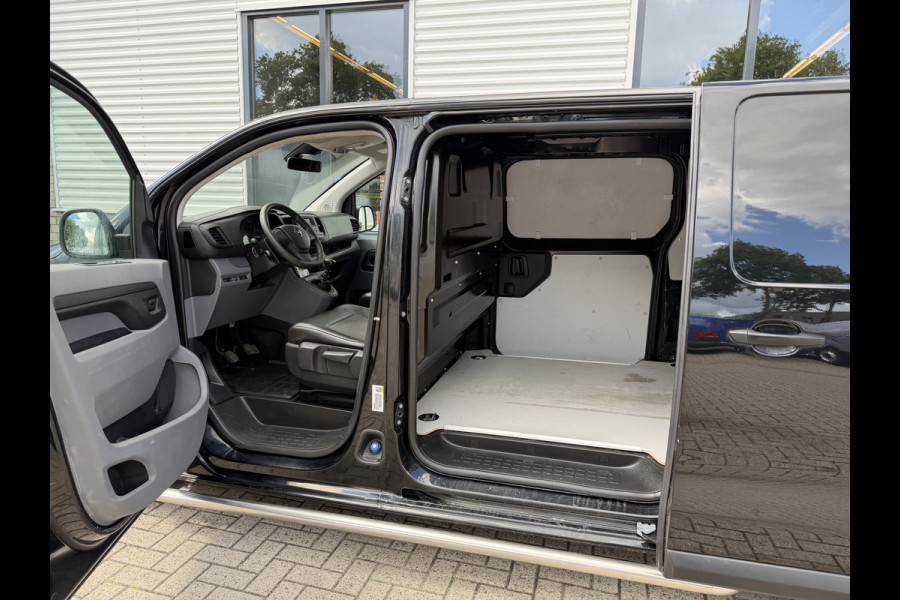 Opel Vivaro 1.5 CDTI L2H1 Selection / vaste prijs rijklaar € 18.950 ex btw / lease vanaf € 319 / dubbele schuifdeur / trekhaak / parkeersensoren voor + achter / airco / cruise / euro 6
