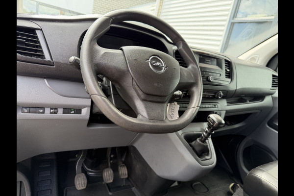 Opel Vivaro 1.5 CDTI L2H1 Selection / vaste prijs rijklaar € 18.950 ex btw / lease vanaf € 319 / dubbele schuifdeur / trekhaak / parkeersensoren voor + achter / airco / cruise / euro 6