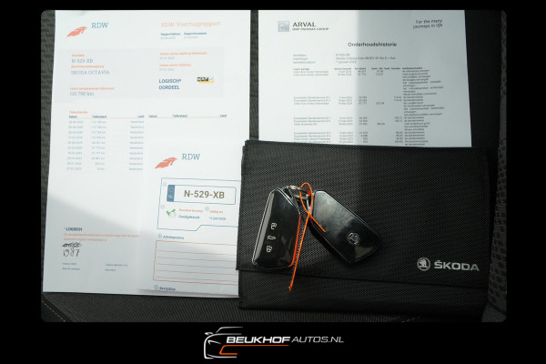 Škoda Octavia Combi 1.0 e-TSI Business Pano Trekhaak Carplay