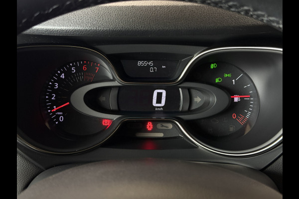 Renault Captur 1.3 TCe 130pk | Intens | Navi | Carplay | 17" | Camera | Led | Stoelverwarming | Dealer onderhouden!