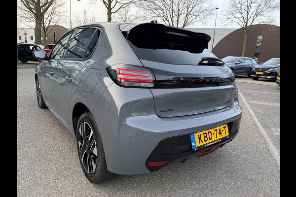 Peugeot 208 Hybrid e-DCS6 Allure VAN: 23.900,- VOOR: 20.877,- UW WKVOORDEEL: 3.023,- | RIJKLAARPRIJS | FABRIEKSGARANTIE t/m 03-2027 | TOPSTAAT! | KEYLESS ENTRY | APPLE CARPLAY-ANDROID AUTO| PARKEERSENSOREN VOOR EN ACHTER |