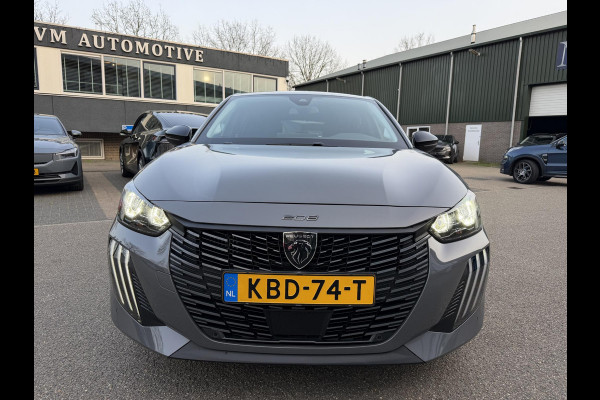 Peugeot 208 Hybrid e-DCS6 Allure VAN: 23.900,- VOOR: 20.877,- UW WKVOORDEEL: 3.023,- | RIJKLAARPRIJS | FABRIEKSGARANTIE t/m 03-2027 | TOPSTAAT! | KEYLESS ENTRY | APPLE CARPLAY-ANDROID AUTO| PARKEERSENSOREN VOOR EN ACHTER |
