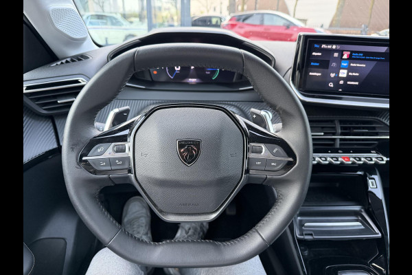 Peugeot 208 Hybrid e-DCS6 Allure VAN: 23.900,- VOOR: 20.877,- UW WKVOORDEEL: 3.023,- | RIJKLAARPRIJS | FABRIEKSGARANTIE t/m 03-2027 | TOPSTAAT! | KEYLESS ENTRY | APPLE CARPLAY-ANDROID AUTO| PARKEERSENSOREN VOOR EN ACHTER |