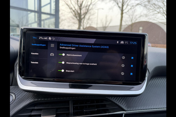 Peugeot 208 Hybrid e-DCS6 Allure VAN: 23.900,- VOOR: 20.877,- UW WKVOORDEEL: 3.023,- | RIJKLAARPRIJS | FABRIEKSGARANTIE t/m 03-2027 | TOPSTAAT! | KEYLESS ENTRY | APPLE CARPLAY-ANDROID AUTO| PARKEERSENSOREN VOOR EN ACHTER |