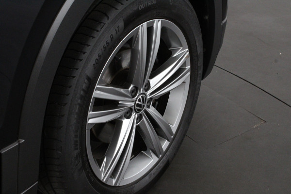 Volkswagen T-Cross 1.0 TSI Life Business > Achteruitrijcamera/17inch/Automaat/Stoelverwarming...