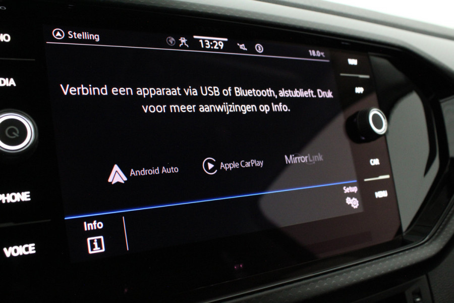 Volkswagen T-Cross 1.0 TSI Life Business > Achteruitrijcamera/17inch/Automaat/Stoelverwarming...