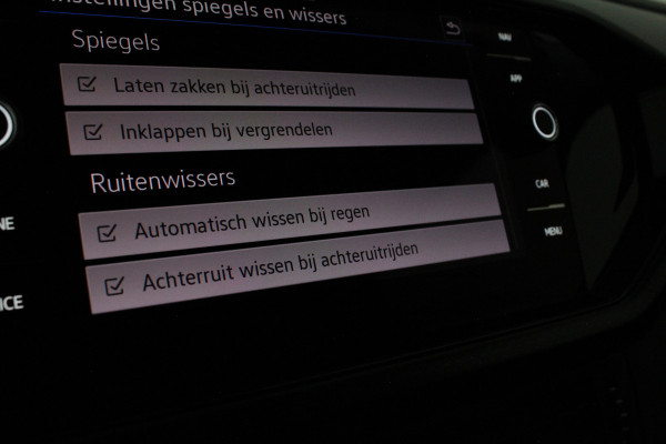 Volkswagen T-Cross 1.0 TSI Life Business > Achteruitrijcamera/17inch/Automaat/Stoelverwarming...