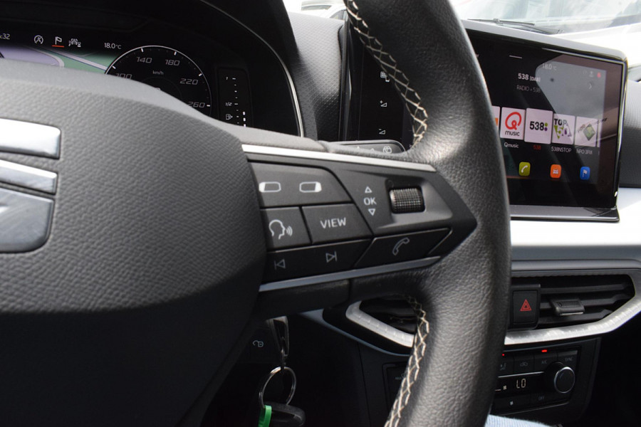 Seat Ibiza 1.0 EcoTSI Style Business Intense | LED | Stoelverwarming | Climate | CarPlay