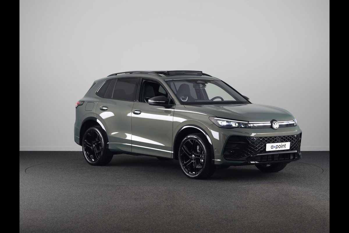 Volkswagen Tiguan R-Line Edition 1.5 eHybrid 150 kW / 204 PK SUV 6 v Head-Up Display | Panoramadak | Stoelverwarming