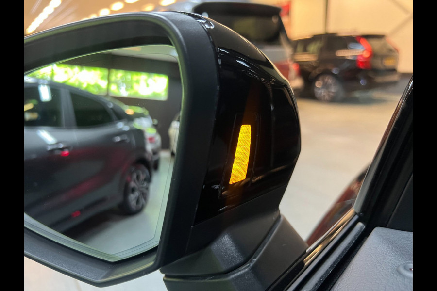 Audi Q3 Sportback 45 TFSI e S-LINE BLACK-LINE 20''SOH-TEST/SFEERVERL/V-COCKPIT/NAVI/DAB/ADAPT-CRUISE/ECC/PDC/KEY-LESS///