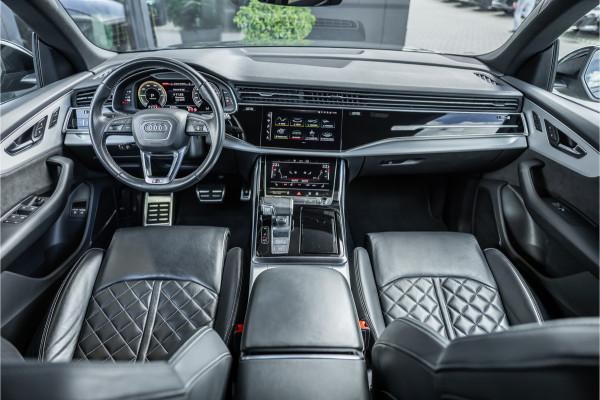 Audi Q8 60 TFSI e quattro Pro Line S Competition - S Line | RS Seats | B&O | Luchtvering | Elek. Trekhaak | Memory