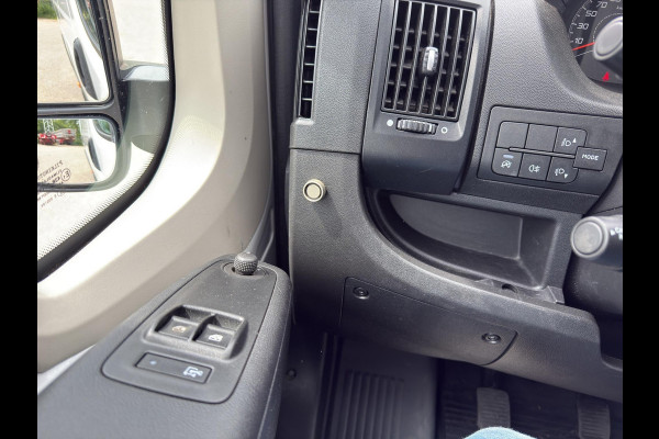 Citroën Jumper 35 2.2 BlueHDi 165 L4H3 Club Zwaar | Navi | 3-Zits | Trekhaak |