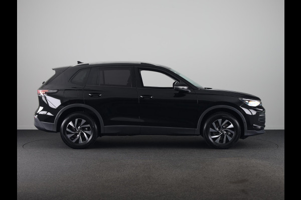 Volkswagen Tiguan Life Edition 1.5 eHybrid 150 kW / 204 PK SUV 6 Versnellingen |