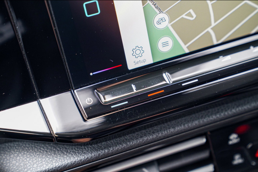 Volkswagen Caddy Cargo 2.0 TDI | Lederen bekleding | Camera | Multifunctioneel stuurwiel | Carplay