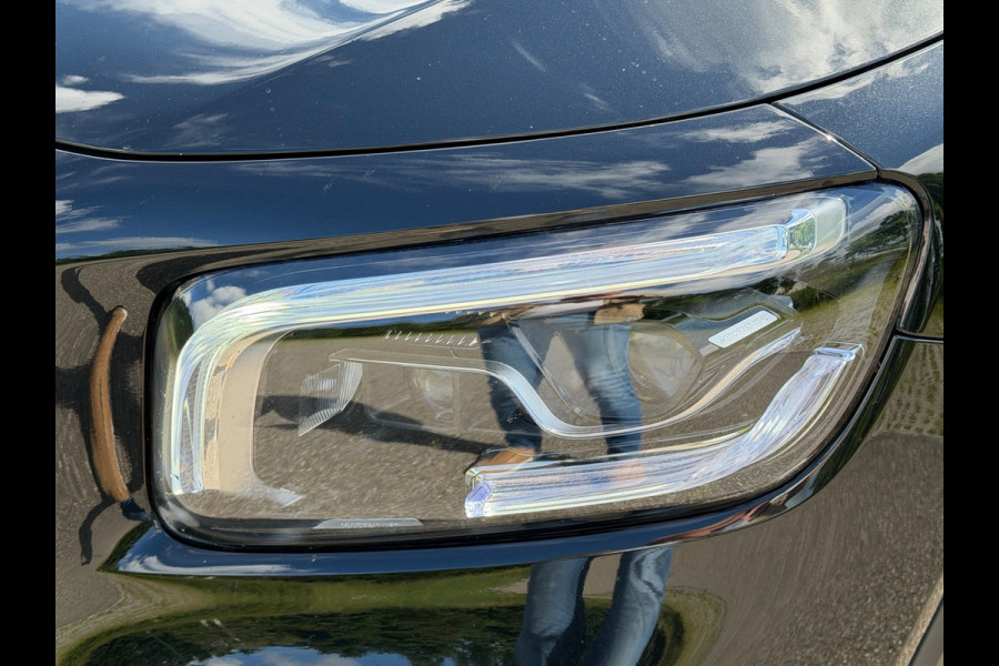 Mercedes-Benz Glb 200 163 pk Business plus Solution Luxury, panoramadak, leder, vele opties, 1 e eigenaar, NL auto met nap