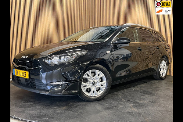 Kia Ceed Sportswagon 1.5 T-GDi DynamicLine|161PK|AFN.TREKHAAK|AUTOMAAT|ACC|ANDROID|CARPLAY|STOEL+STUURVERW|CAMERA|1e EIG|INCL.BTW|