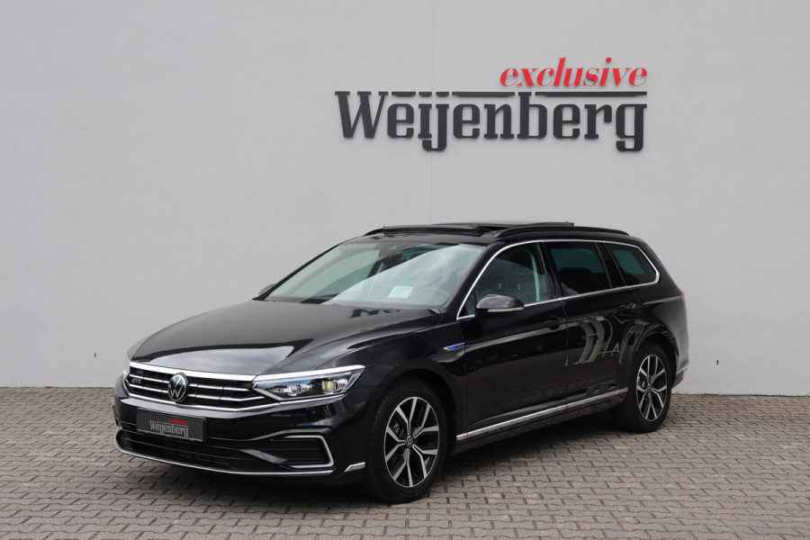 Volkswagen Passat Variant 1.4 TSI PHEV GTE Trekhaak Pano Massage HU display