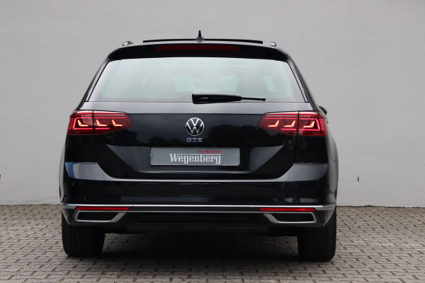 Volkswagen Passat Variant 1.4 TSI PHEV GTE Trekhaak Pano Massage HU display