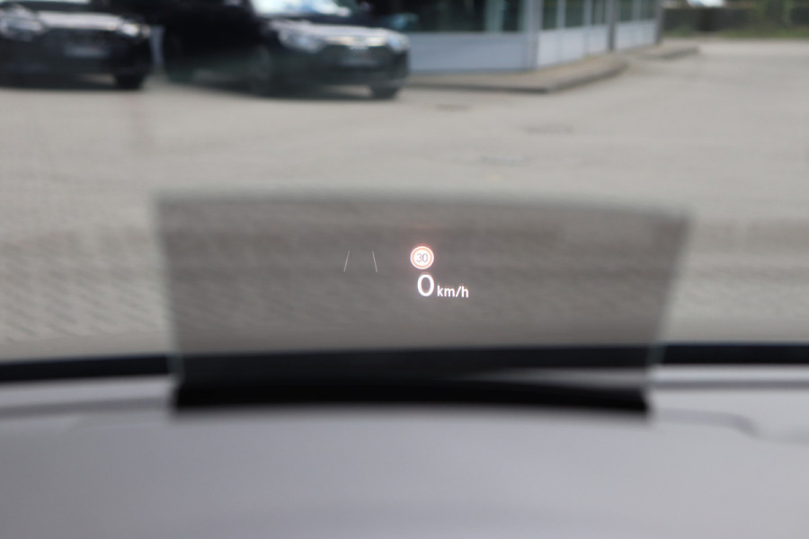 Volkswagen Passat Variant 1.4 TSI PHEV GTE Trekhaak Pano Massage HU display