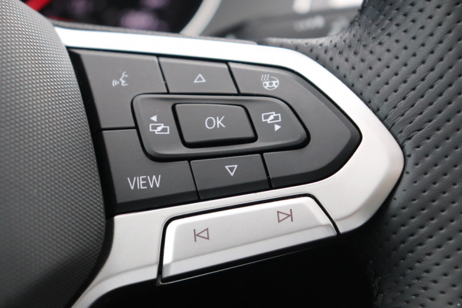 Volkswagen Passat Variant 1.4 TSI PHEV GTE Trekhaak Pano Massage HU display