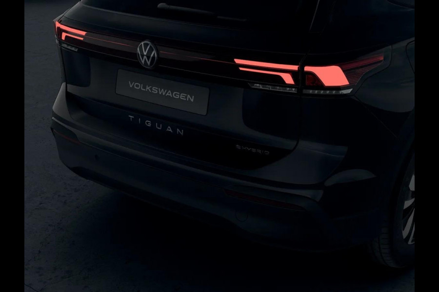 Volkswagen Tiguan Limited Edition 1.5 eHybrid 150 kW / 204 PK SUV 6 Stoelverwarming | Trekhaak | 360 camera