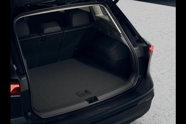 Volkswagen Tiguan Limited Edition 1.5 eHybrid 150 kW / 204 PK SUV 6 Stoelverwarming | Trekhaak | 360 camera