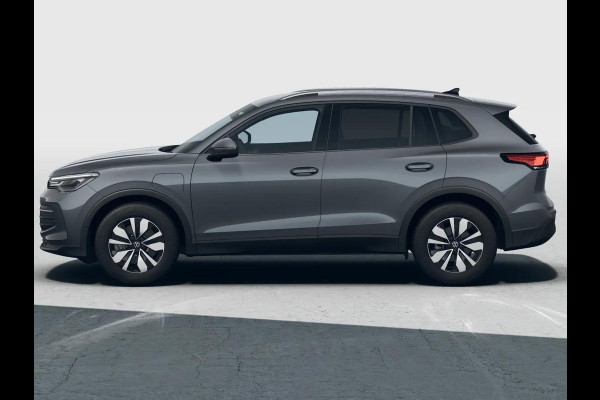 Volkswagen Tiguan Limited Edition 1.5 eHybrid 150 kW / 204 PK SUV 6 Stoelverwarming | Trekhaak | 360 camera