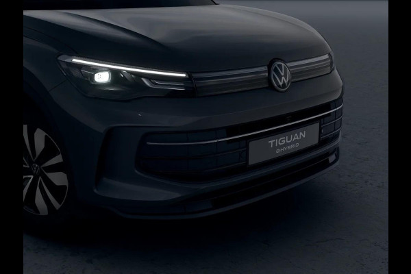 Volkswagen Tiguan Limited Edition 1.5 eHybrid 150 kW / 204 PK SUV 6 Stoelverwarming | Trekhaak | 360 camera