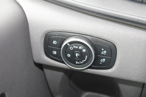 Ford Transit Custom 280 2.0 TDCI 130 PK L1H1 Trend | Trekhaak | Airco | Cruise Control | Voorruitverwarming | Navigatie