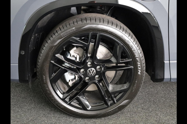 Volkswagen Tayron R-Line Edition 1.5 eHybrid 150 kW / 204 PK SUV 6 v Panoramadak | Trekhaak | 360 camera