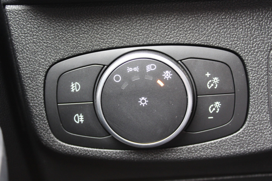 Ford FOCUS Wagon 1.0 EcoBoost Titanium Business | Trekhaak | BLIS | Camera | Winterpack