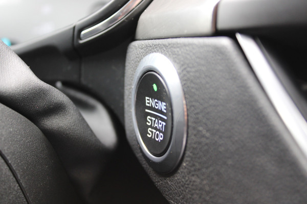 Ford FOCUS Wagon 1.0 EcoBoost Titanium Business | Trekhaak | BLIS | Camera | Winterpack