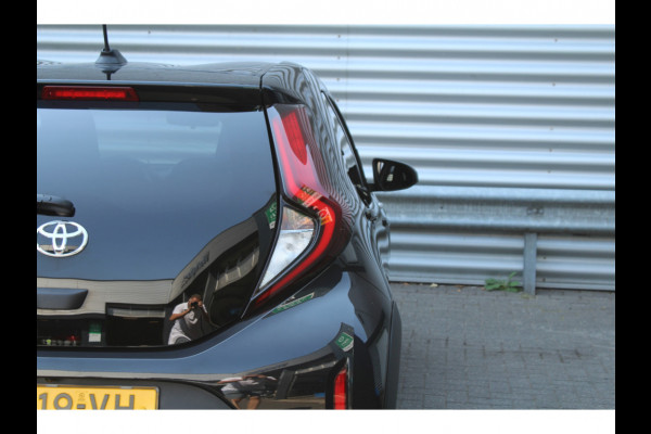 Toyota Aygo X 1.0 VVT-i 72pk MT-First NL-Auto NAP