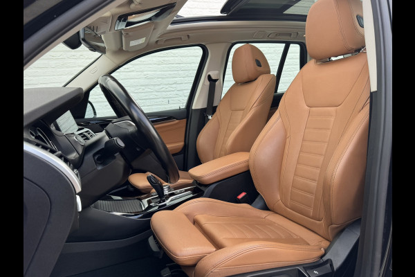 BMW X3 XDrive20i High Executive Pano Trekhaak clima Automaat Lederbekl 4WD