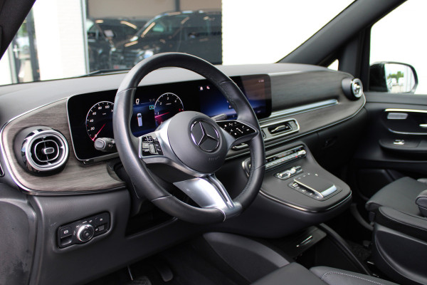 Mercedes-Benz V-Klasse 300d / Lang / DC / Black Edition / 2x Elec Schuifdeur / 360 Camera / Vol Opties / NIEUWSTAAT