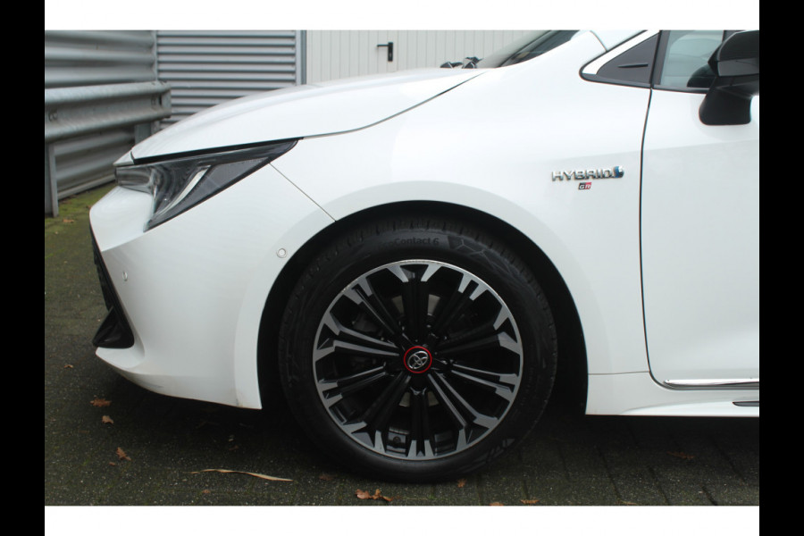 Toyota Corolla Touring Sports 1.8 Hybrid 140pk GR-Sport AUTOMAAT NL-Auto NAP