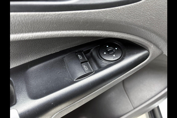Ford Transit Connect 1.5 EcoBlue Aut. L2 Trend Navigatie Airco Parkeersensoren achter Cruise Control 3Zits Camera DAB+