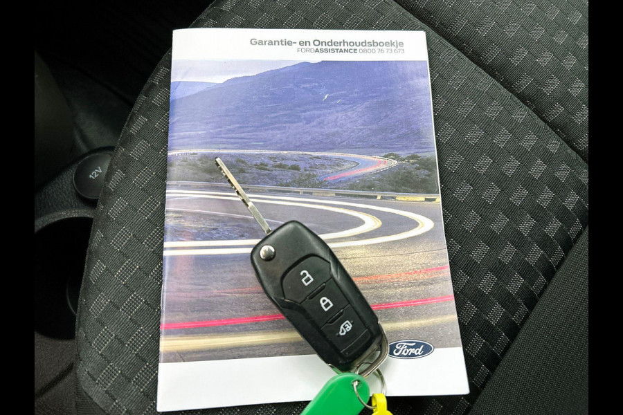 Ford Transit Connect 1.5 EcoBlue Aut. L2 Trend Navigatie Airco Parkeersensoren achter Cruise Control 3Zits Camera DAB+