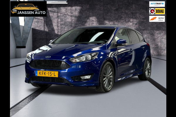 Ford Focus 1.0 ST-Line | Camera | 125PK | 6-Bak | Riem Vervangen | Camera | Verwarmd Stuurwiel