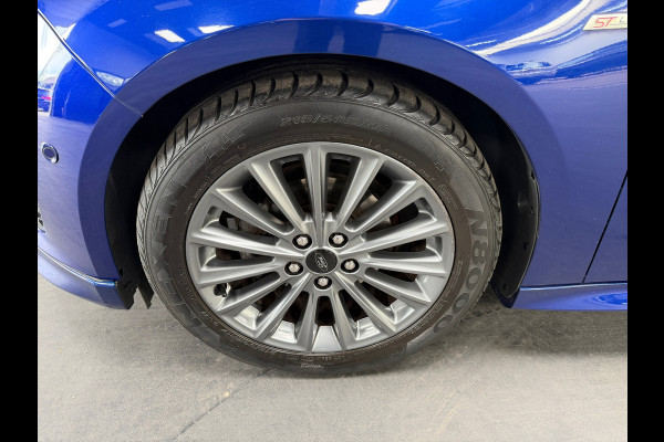 Ford Focus 1.0 ST-Line | Camera | 125PK | 6-Bak | Riem Vervangen | Camera | Verwarmd Stuurwiel